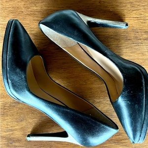 Charles by Charles David black stiletto with silver heel. Used condition.